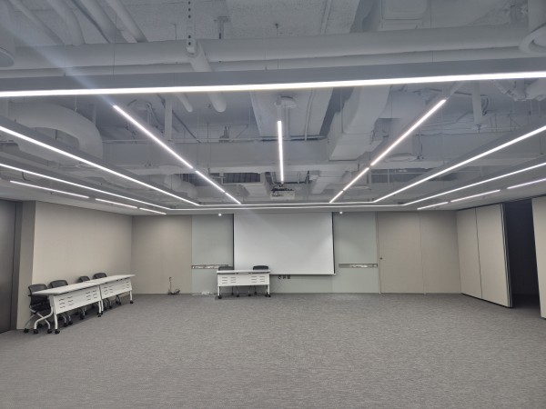 8a106d7f17102a6655d0726777917ba8_1765156